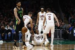 九游娱乐网页-NBA东决第二场:凯尔特人加时战胜热火扳平比分的简单介绍