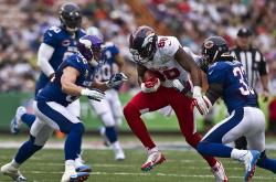 九游体育官方入口-血刃休斯顿，霍勒迪焊死地狱之门，雷霆在休城钢铁奏鸣