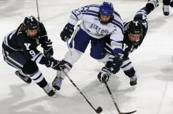 九游体育APP下载-寒刃斩金刚，尼斯刺客突袭乌拉圭，阿拉巴完成王者救赎