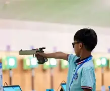 射击高手技压群雄，威震群雄