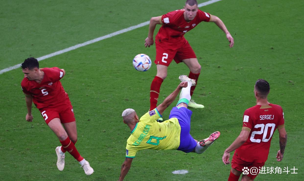 南安普顿惊险逼平，客场不败