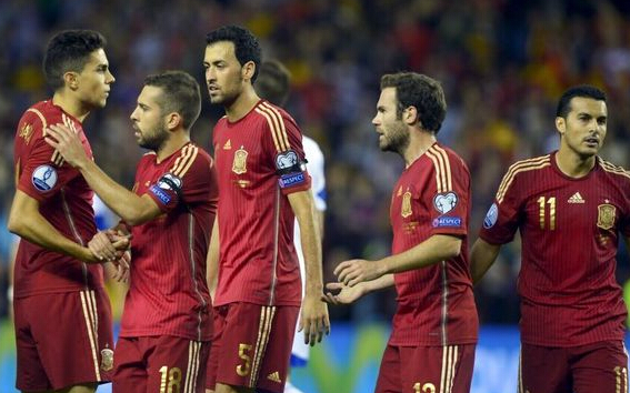 奥斯曼队大胜对手,保持小组头名位置 奥斯曼队大胜对手,保持小组头名位置