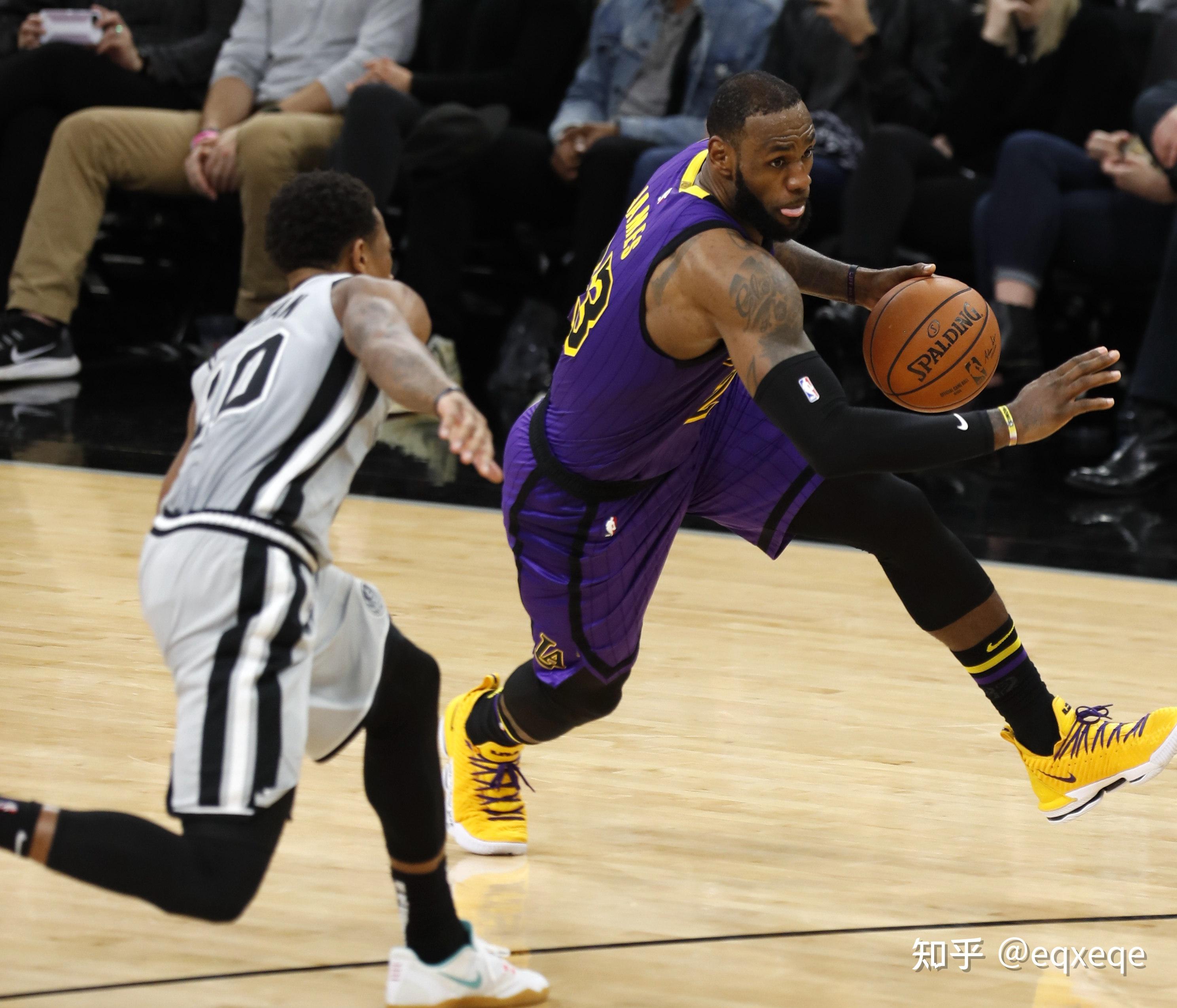 澳洲篮球锦标赛掀起热潮，冠军激战一触即发胜负难测