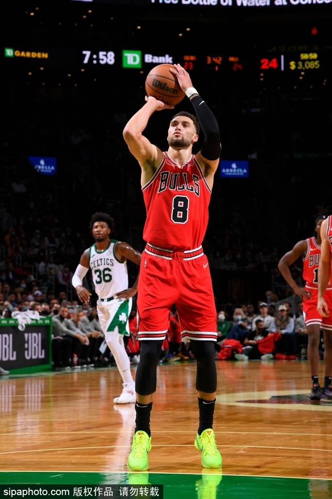 掘金逆转凯尔特人，拉文惊艳四座