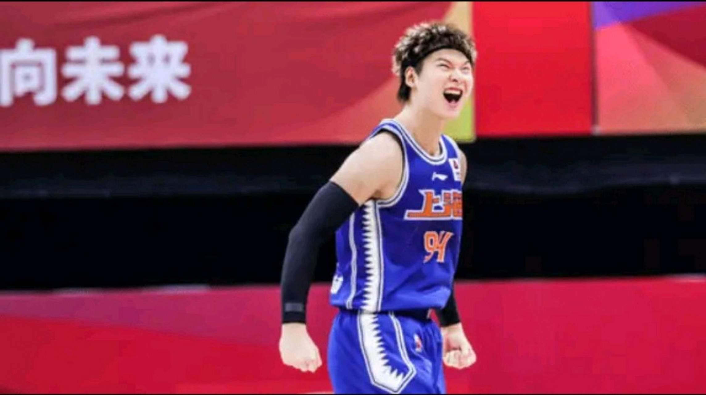 包含北京队力克勇士，王哲林状态火热的词条