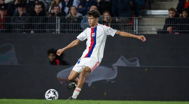 奥地利完胜里昂，莫德里奇状态火热的简单介绍