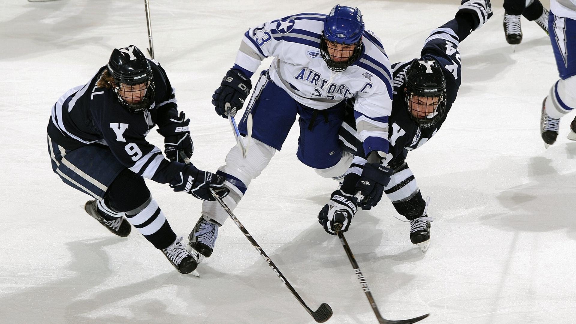 陨石撞击地球之夜，上海队踏平火箭，炸响奥运周期惊雷