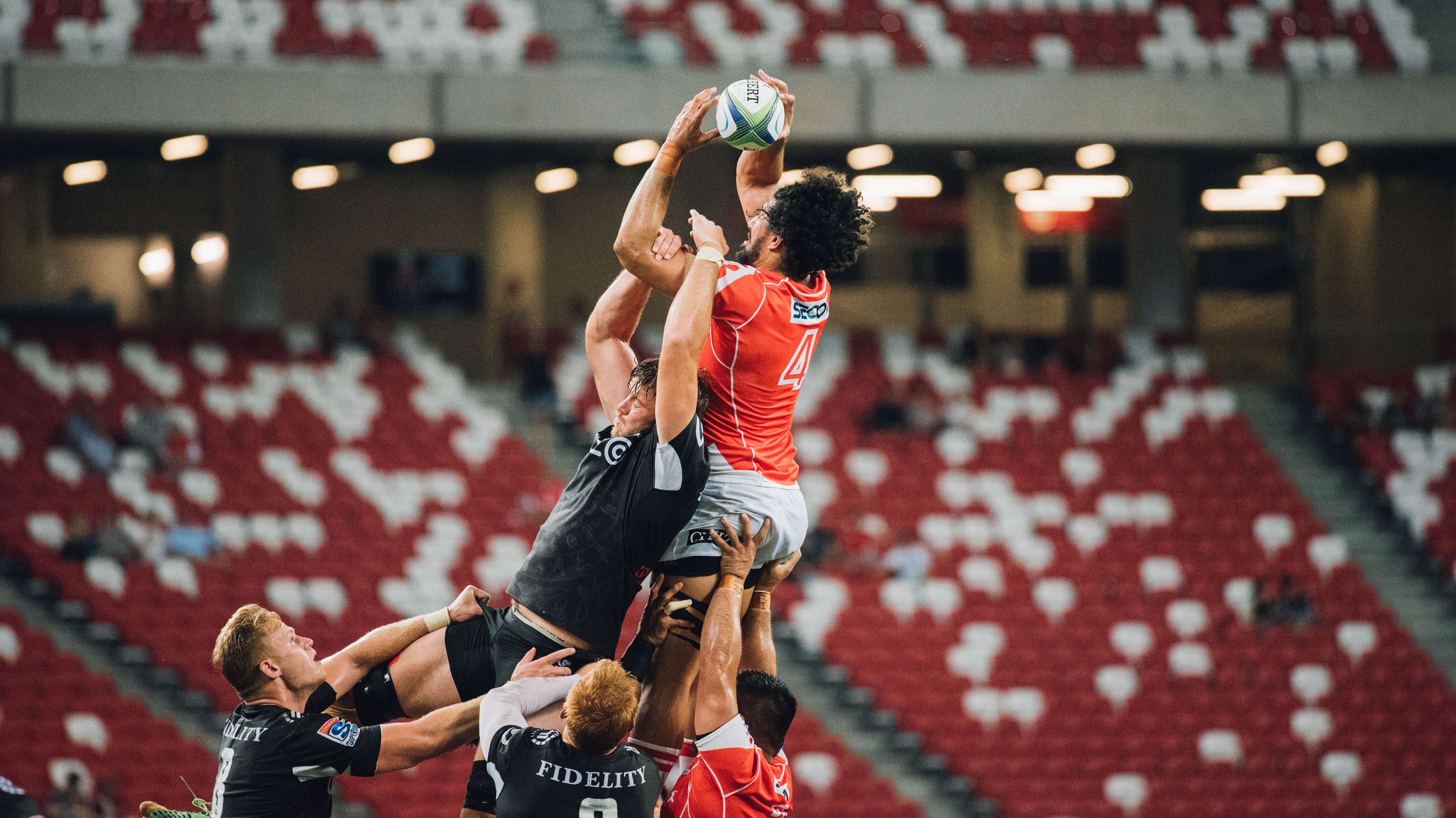 当赛道点燃数据，F1揭幕战与克莱数据爆炸的共振之夜