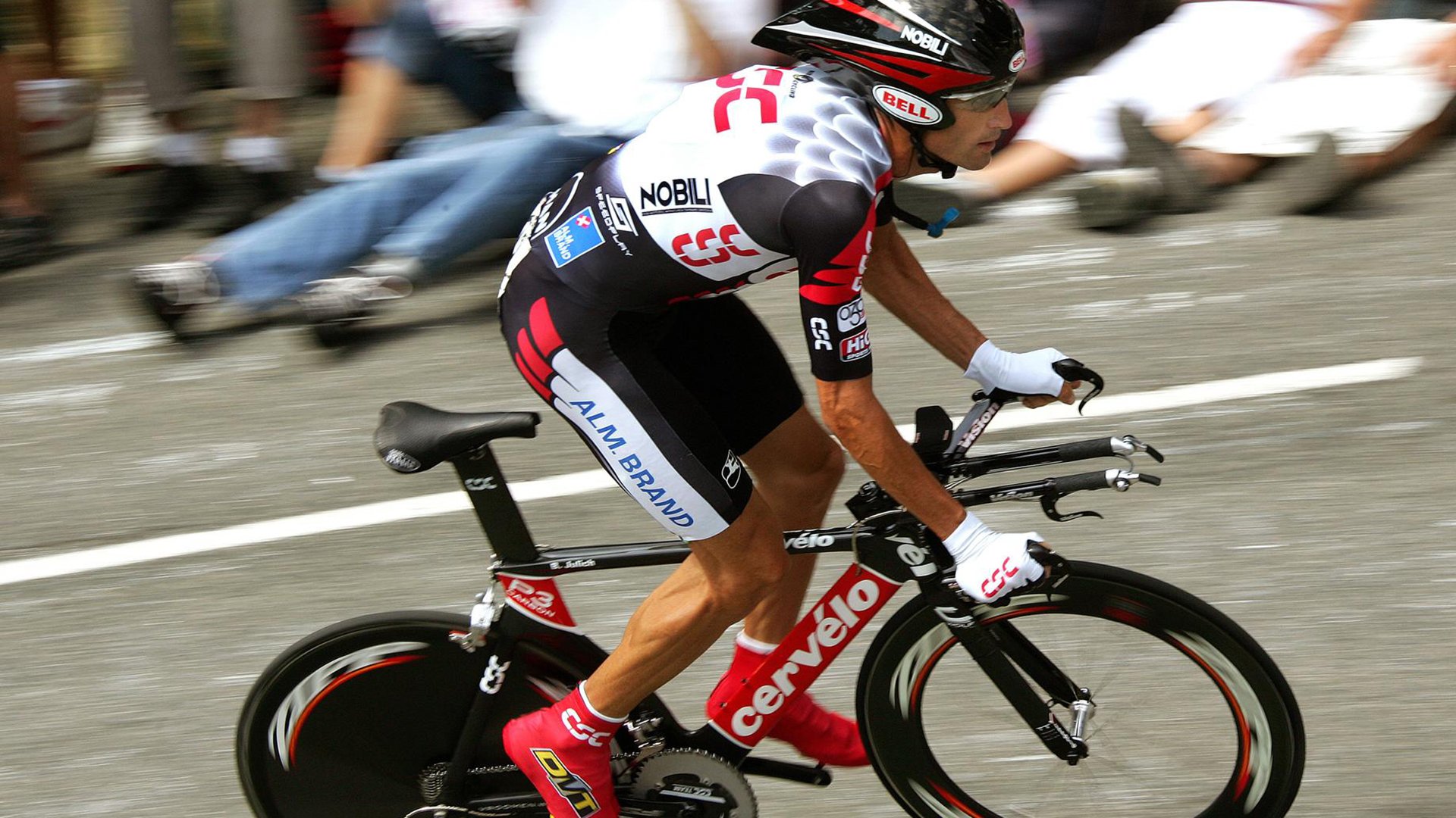 独行侠的孤光,拉塞尔在威廉姆斯废墟上刷新纪录,法拉利的碾压何以成为他的勋章?